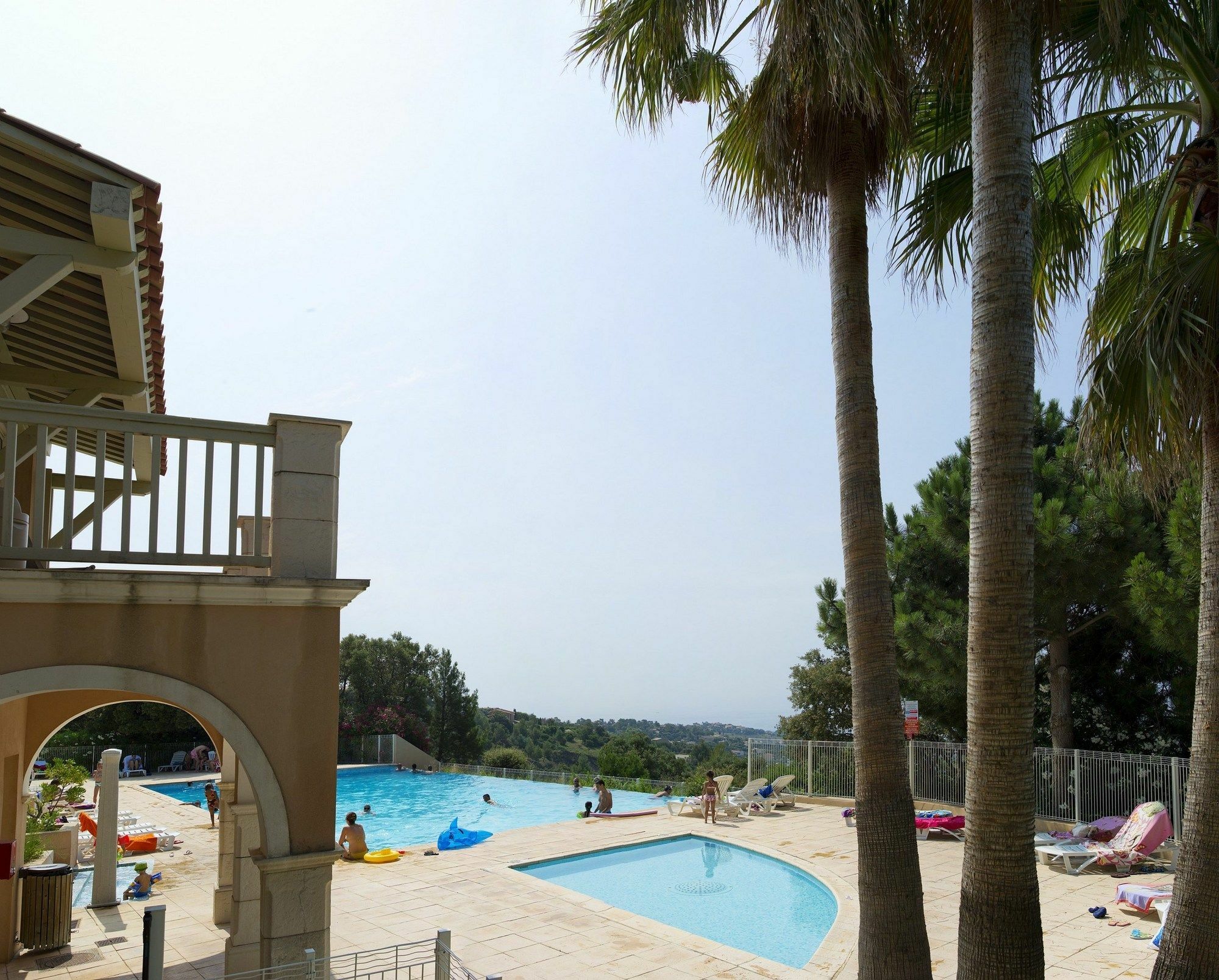 Residence Pierre & Vacances Les Terrasses Des Issambres Les Issambres Buitenkant foto